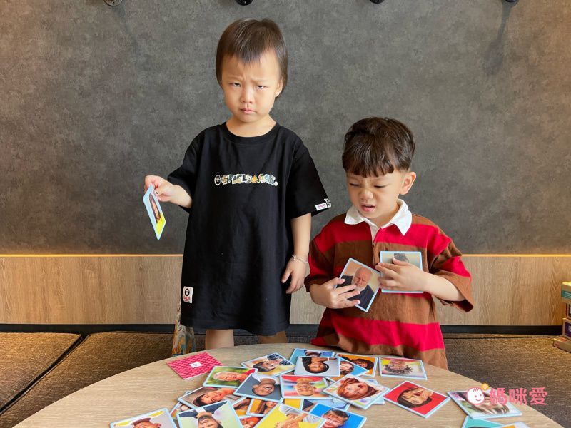 西班牙Akros - 情緒表情遊戲閃卡