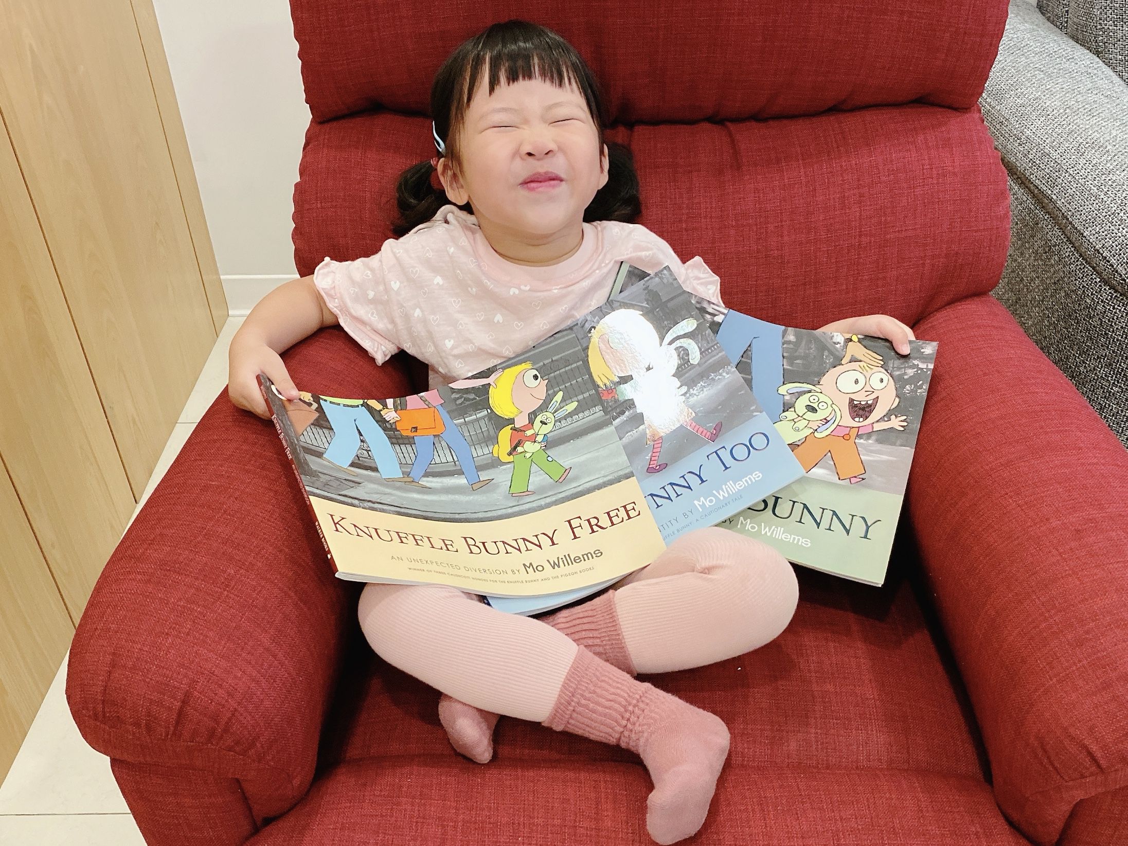 最殺26折！2Y＋外文入門套書，帶寶貝學會說請、謝謝、我愛你！