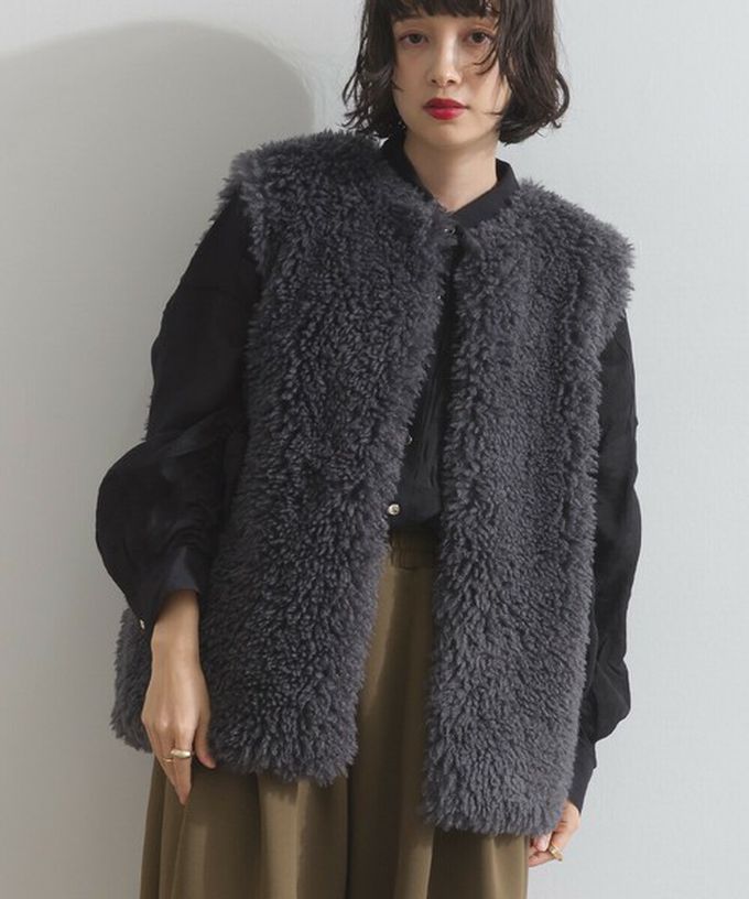 日本 ELENCARE DUE - QQ毛絨時尚搭配長版背心-象牙白