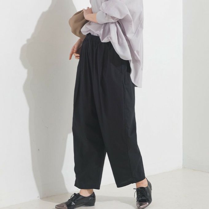 日本 OMNES - 100%棉 皺褶感休閒寬褲-摩卡