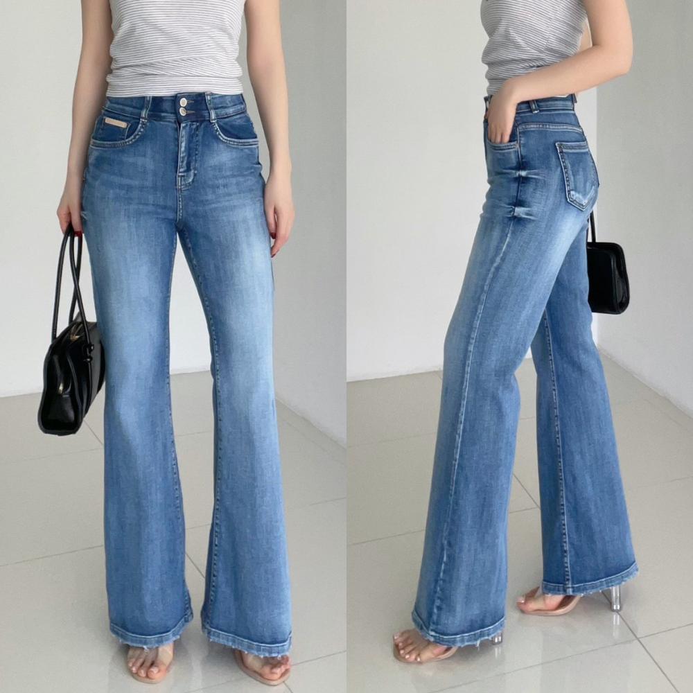 Howluk 雙釦彈性腰高級環紡丹寧修身喇叭褲-中青