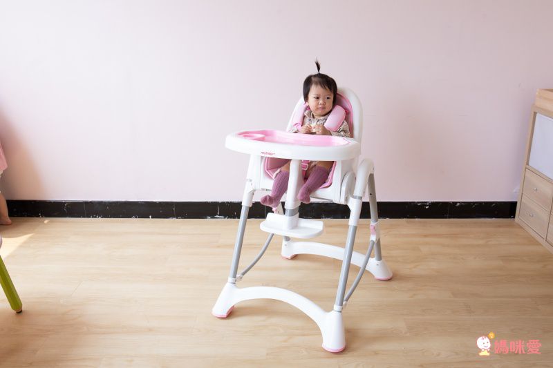 媽咪推薦餐椅NO.1【台灣製 myheart 】好移動、寬座椅