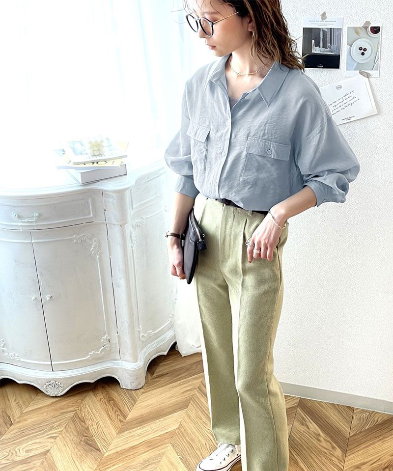 日本 Classical Elf - 空氣感透膚翻領薄襯衫-灰棕