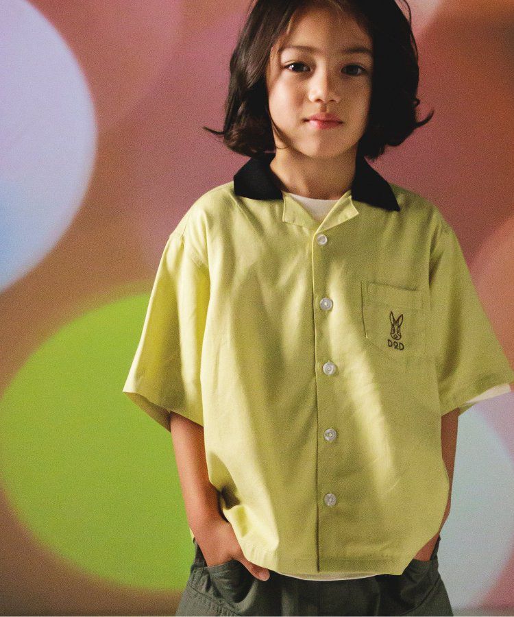 日本 BREEZE - 聯名款 露營風刺繡印花短袖襯衫-軍綠