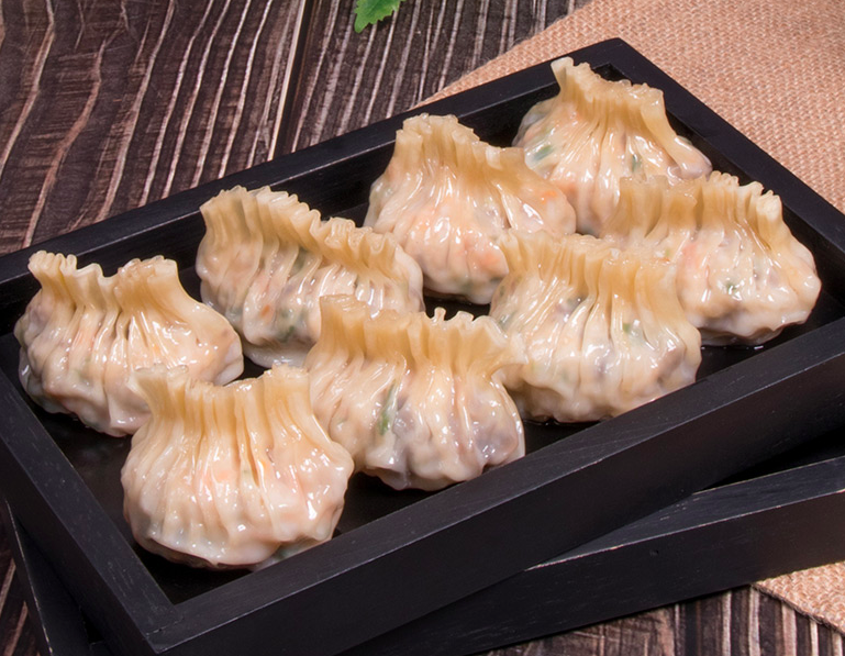 人氣港式點心【新葡苑】大廚蘿蔔糕、小豬流沙包 ✦ 超值優惠價，現買現賺！