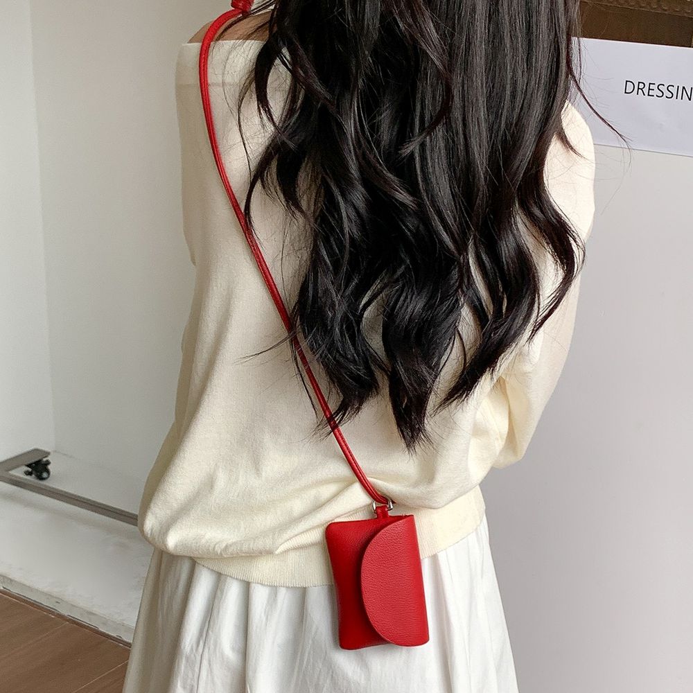 韓系小眾迷你造型斜背/頸掛包-皮革款-紅