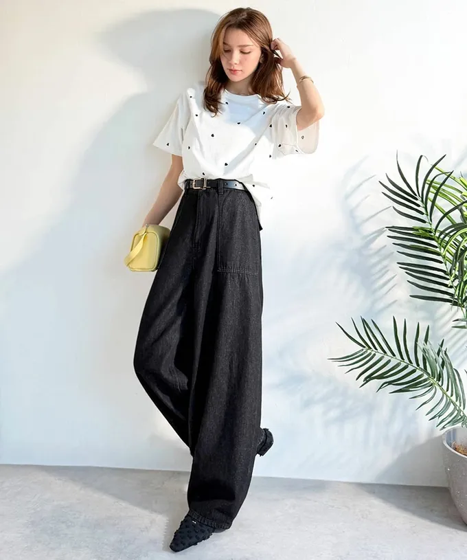 日本 Classical Elf - 圓弧修身廓形大口袋純棉丹寧褲-黑