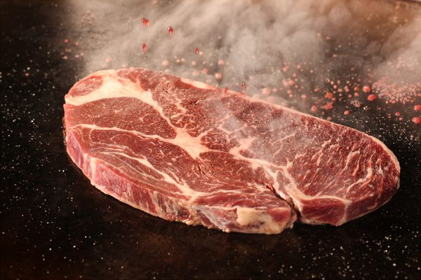 【湯瑪仕肉舖】高優質牛肉 ✦ 感恩限定「櫸木香烤燻火雞」