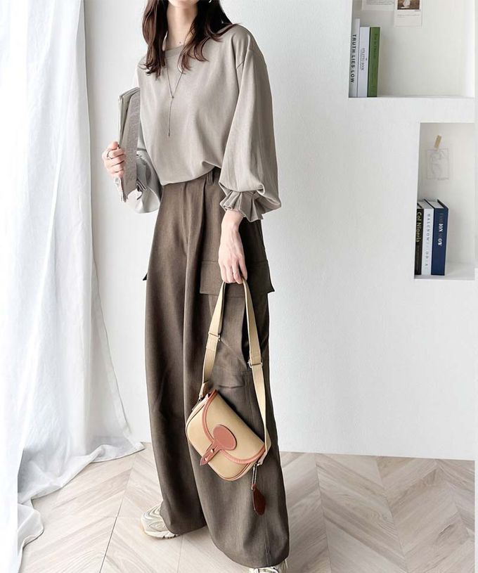 日本 Classical Elf - 100%棉 船領顯瘦糖果袖上衣-黑