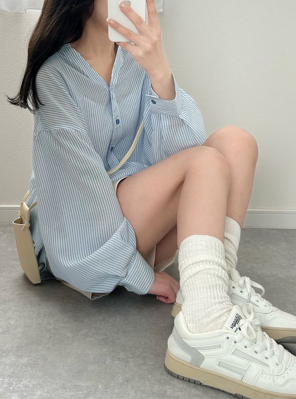 日本 GRL - 可愛後綁帶翻領長袖襯衫-簡約黑 (F)