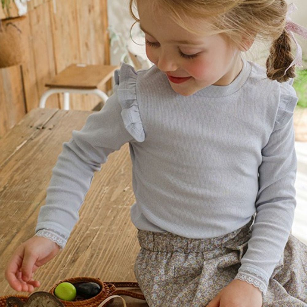 Puellaflo 精緻蕾絲袖口彈力長袖上衣-淺藍